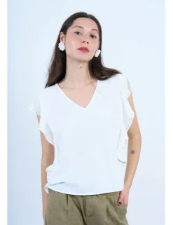 Top de manga mariposa detalle tachuelas