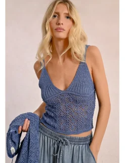 Top de tirantes en tejido de crochet