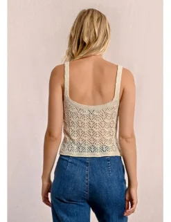 Top de tirantes en tejido de crochet