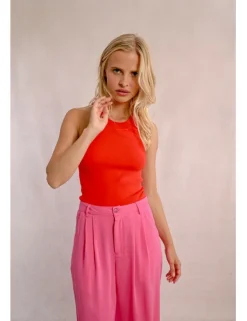 Top escote halter con cuello cerrado