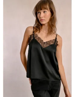Top lencero de tirantes con encaje
