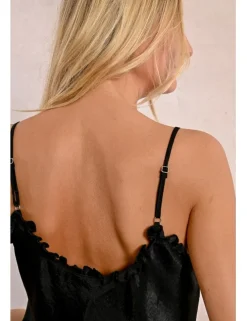 Top lencero de tirantes detalle volantes