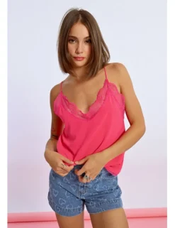 Top lencero detalle encaje