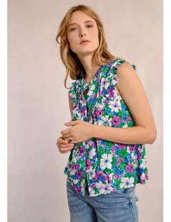 Top plisado con estampado y volantes