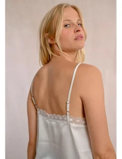 Top satinado de tirantes con encaje