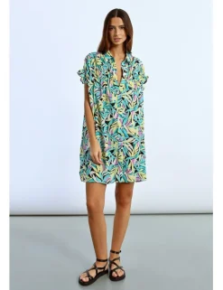 Vestido corto camisero con estampado y pliegues