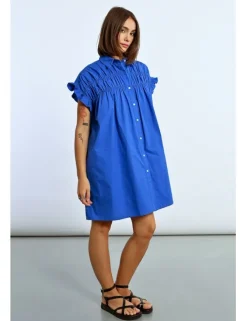 Vestido corto camisero con pliegues