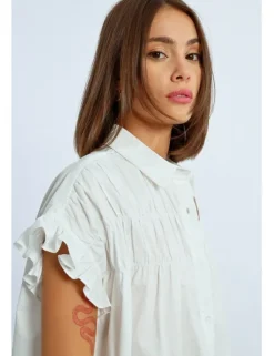 Vestido corto camisero con pliegues