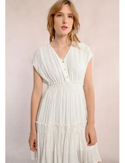 Vestido corto con volantes y estampado