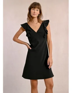 Vestido corto de manga mariposa con aberturas