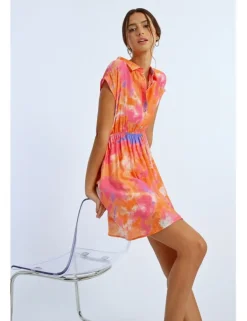 Vestido corto de manga mariposa multicolor
