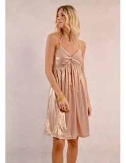 Vestido corto de tirantes en tejido brillante