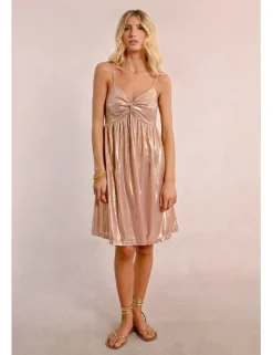 Vestido corto de tirantes en tejido brillante