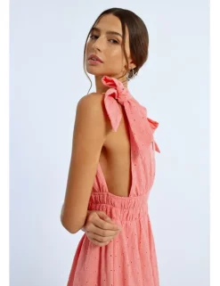 Vestido corto sin manga con lazada