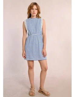 Vestido corto sin manga con estampado