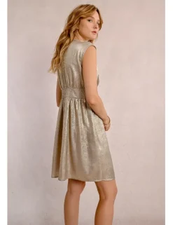 Vestido corto sin manga metalizado