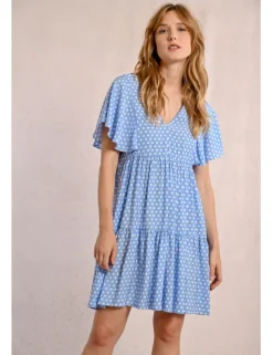 Vestido de manga corta con estampado y volantes