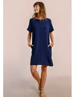 Vestido de manga corta corte recto