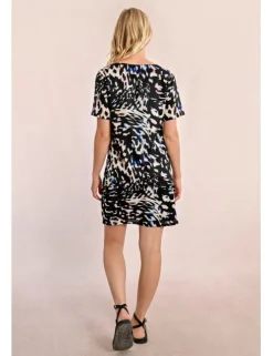 Vestido de manga corta con estampado