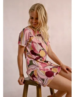 Vestido de manga corta con estampado