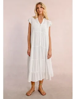 Vestido de manga corta con volantes