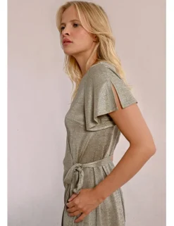 Vestido de manga corta con lazada y volantes