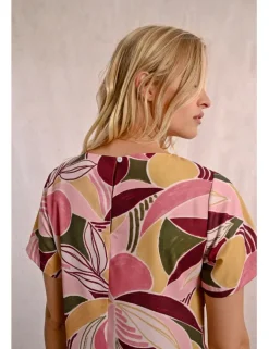 Vestido de manga corta con estampado