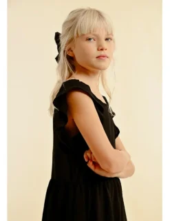 Vestido de manga corta detalle volantes