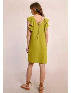 Vestido de manga corta de mariposa con pliegues