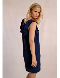 Vestido de manga corta de mariposa con pliegues