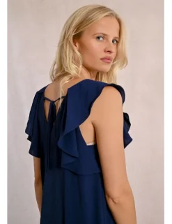Vestido de manga corta de mariposa con pliegues