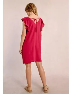 Vestido de manga corta de mariposa con pliegues