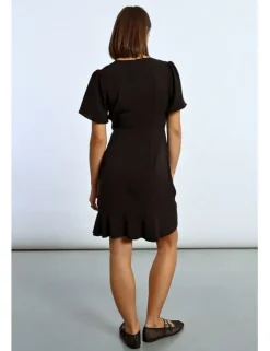 Vestido de manga corta drapeado