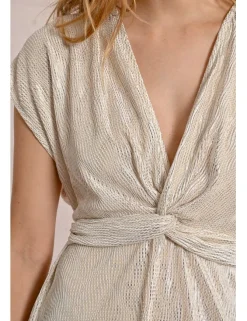 Vestido de manga corta en tejido brillante