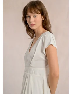 Vestido de manga corta plisado