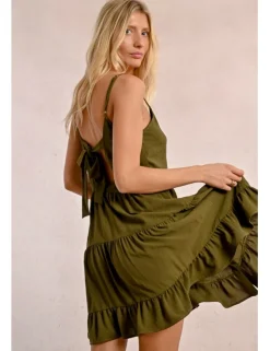 Vestido de tirantes con volantes y lazada