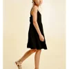 Vestido de tirantes volantes y lazada