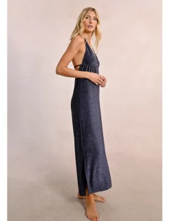 Vestido largo con escote de pico en tejido brillante