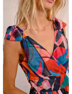 Vestido largo con estampado y volantes