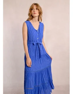 Vestido largo con volantes y estampado