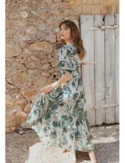 Vestido largo de manga corta con estampado