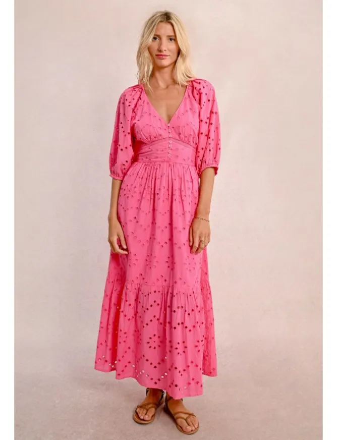 Vestido largo de manga corta en tejido calado
