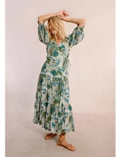 Vestido largo de manga corta con estampado