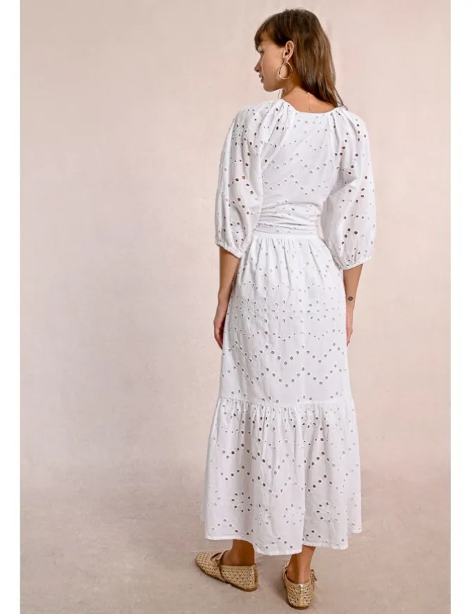 Vestido largo de manga corta en tejido calado