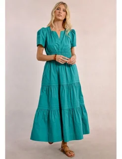 Vestido largo de manga corta con volantes