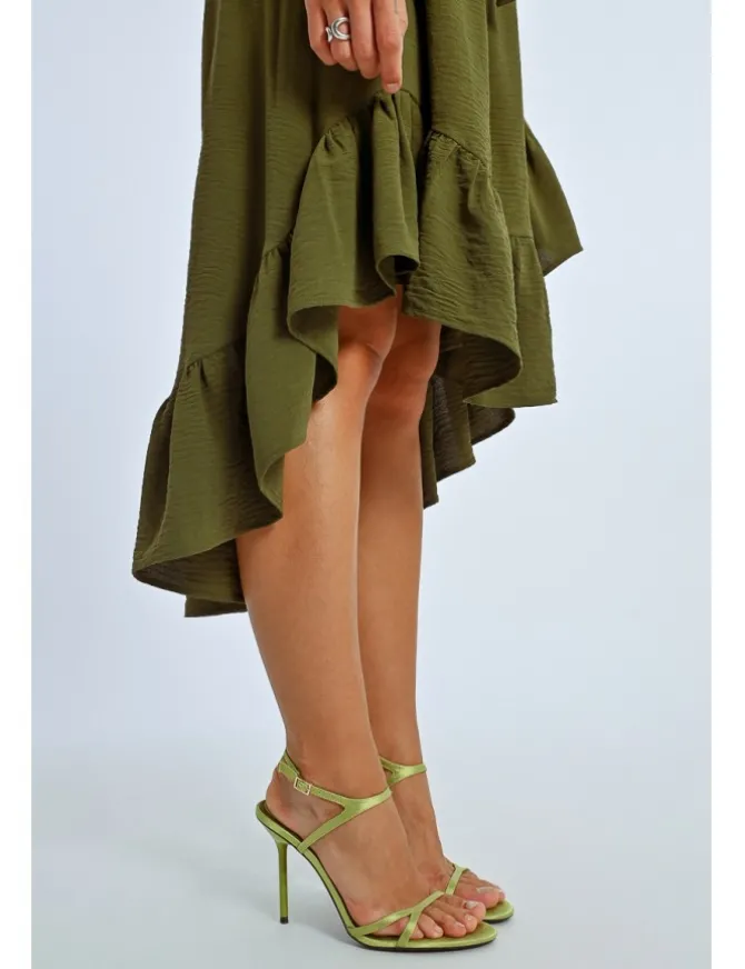 Vestido largo de manga corta con lazada y volantes