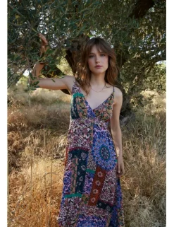 Vestido largo de tirantes con estampado