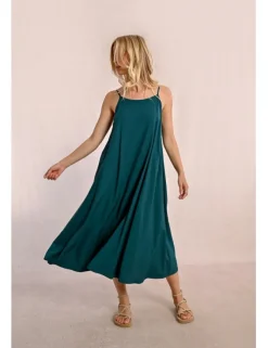 Vestido largo de tirantes y lazada