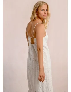 Vestido largo de tirantes con motivo paisley