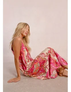 Vestido largo de tirantes con estampado